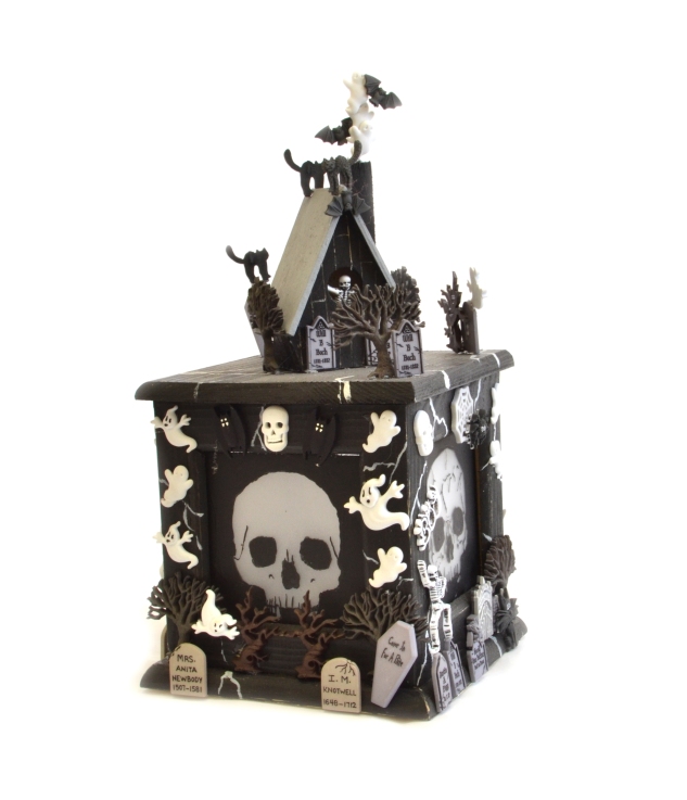 JJB halloween skull candle box
